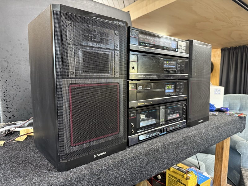 Vintage Goldstar seperate component audio system Carousel 7