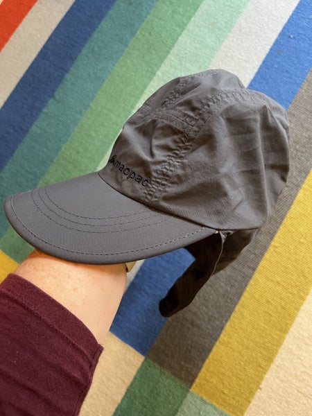 Macpac kids legionnaires cap - grey Carousel 3