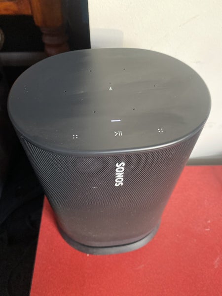 SONOS ‘MOVE’ Portable, waterproof Bluetooth speaker. Near new condition. Carousel 1