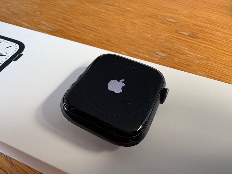 Apple Watch Series 7 GPS + Cellular, 45mm Midnight with 2 Sport Loops Carousel 1
