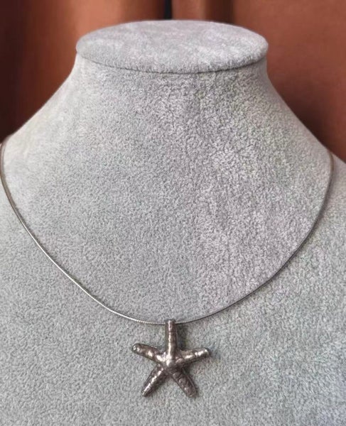 Vintage Solid Silver Starfish Pendant (Germany) Carousel 2