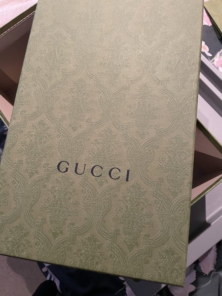 Gucci Shoes Dust Cover Package Carousel 4