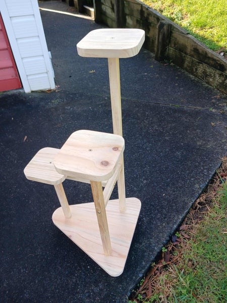 Potplant Stand, 3 Tier Carousel 2