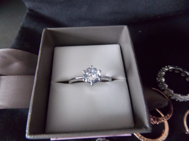 Bulk lot of mixed dress rings. Larger sizes 10-11. $1 RESERVE Carousel 2