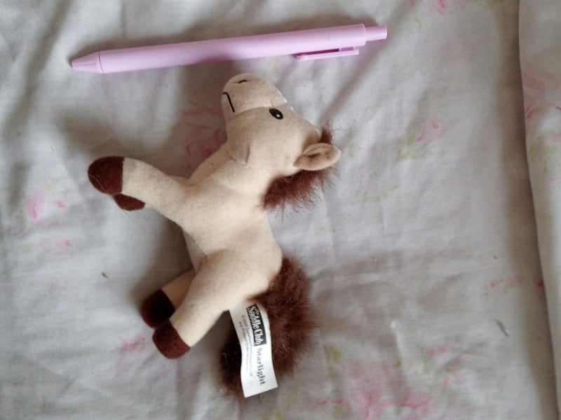 Happy Meal 2005 The Saddle Club Starlight Small Pony Horse Plush Toy McDonald's Carousel 1