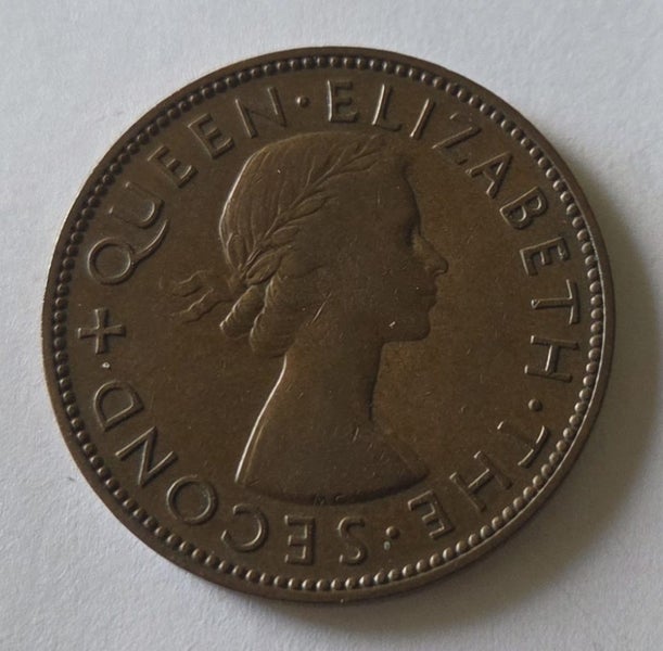 NEW ZEALAND 1956 STRAPLESS PENNY VARIETY COIN, $1 RES!! Carousel 1