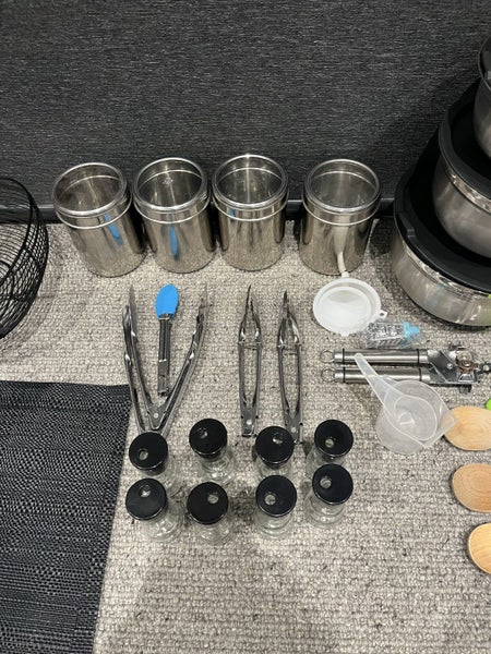 BULK KITCHEN UTENSILS - $1 NO RES! Carousel 2