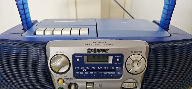 Awesome Blue Portable ## SONY ## CD /Cassette Player With AM/FM Radio Carousel 2