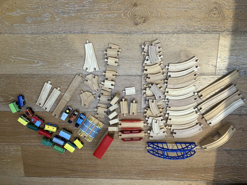 170 piece Wooden Train set Carousel 2