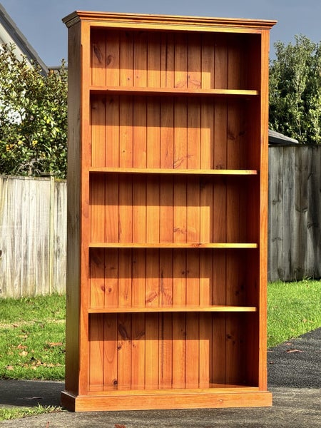 $1 RESERVE! BEAUTIFUL ‘HARVEY NORMAN’ LARGE RUSTIC SOLID WOOD BOOKSHELVES! Carousel 1