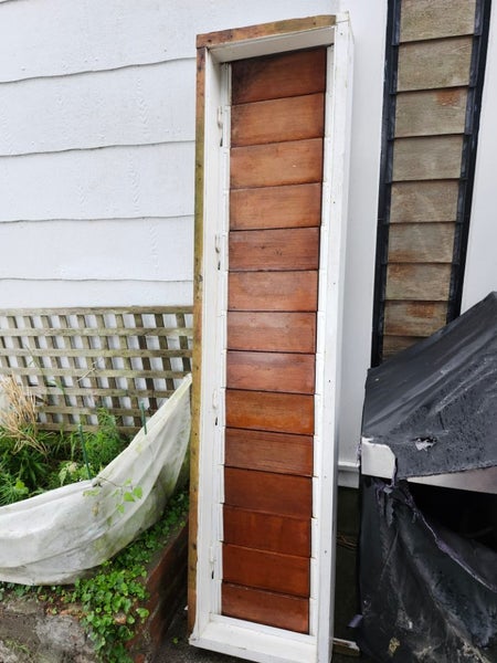 Wooden window with adjustable cedar slats Carousel 1