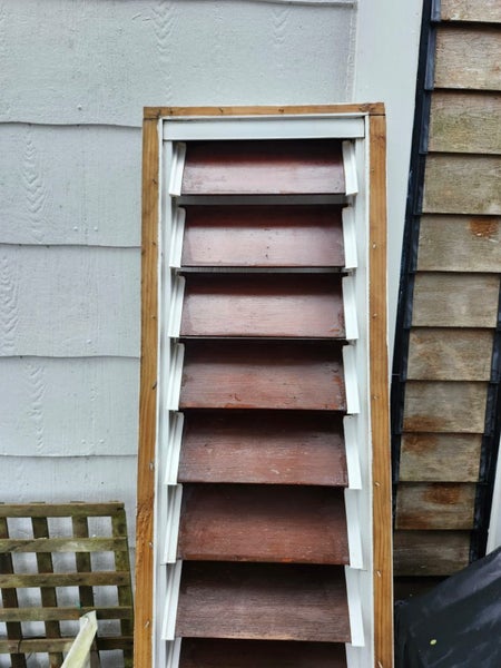 Wooden window with adjustable cedar slats Carousel 6
