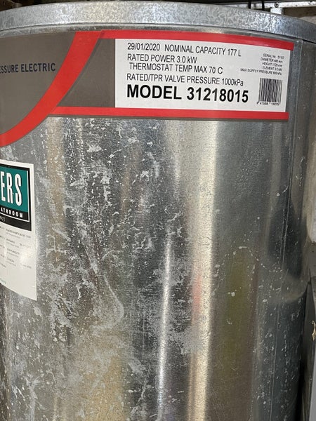 Rheem hot water cylinder Carousel 1