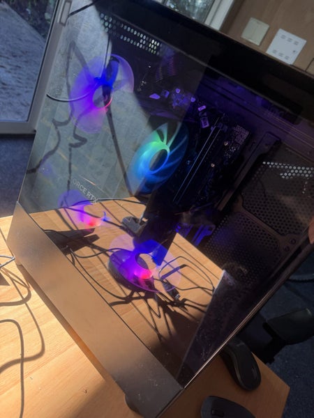Gaming pc Ronin ultra 4060 Carousel 2