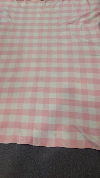 **$1 RESERVE WOOL BLANKET** Carousel 2