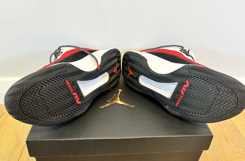 Air Jordan Jumpman 2021 'White University Red Black Carousel 5