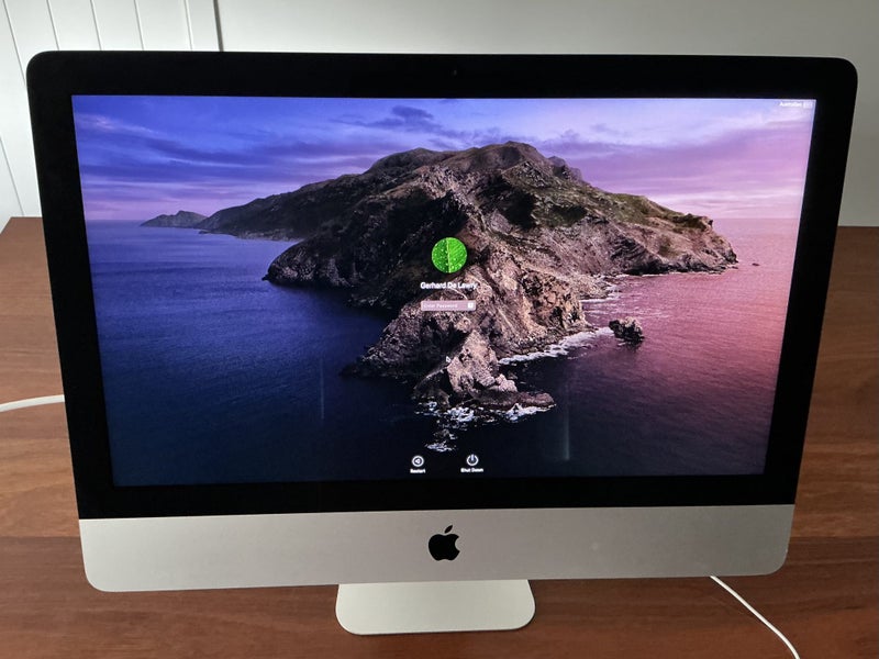 Apple iMac 21.5” (Late 2013) Core i5, 8GB RAM Keyboard & Mouse Carousel 2