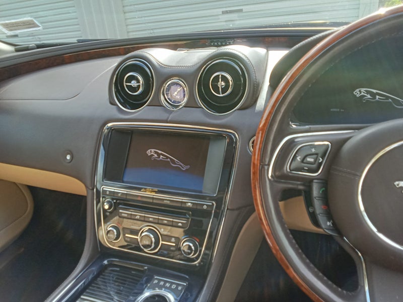 2012 Jaguar XJ XJ executive62866855070466113