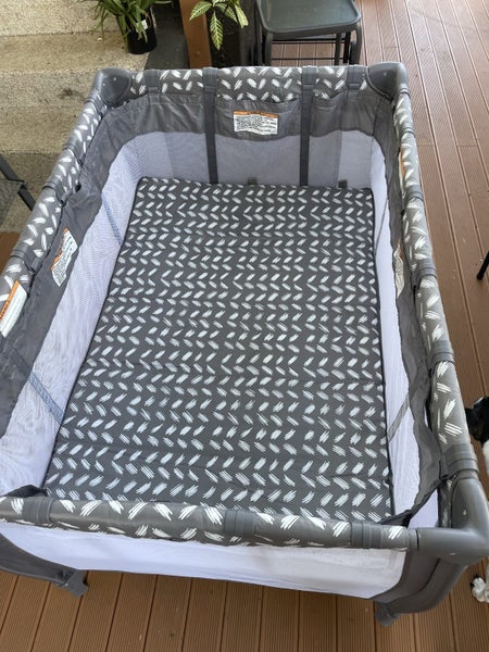 Edinburgh Statesman Portable Cot With Bassinette62854321869569112