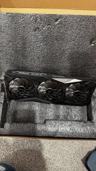 AMD Radeon™ RX 6600 XT Challenger Pro 8GB OC Carousel 1
