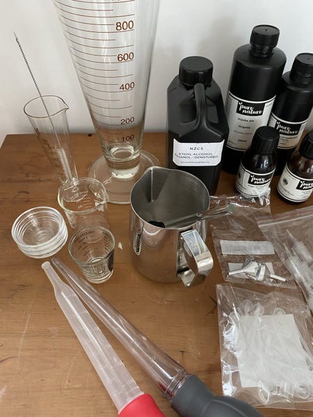 Oils, lotion, clays, ingredients, colors, lab equipment Carousel 2