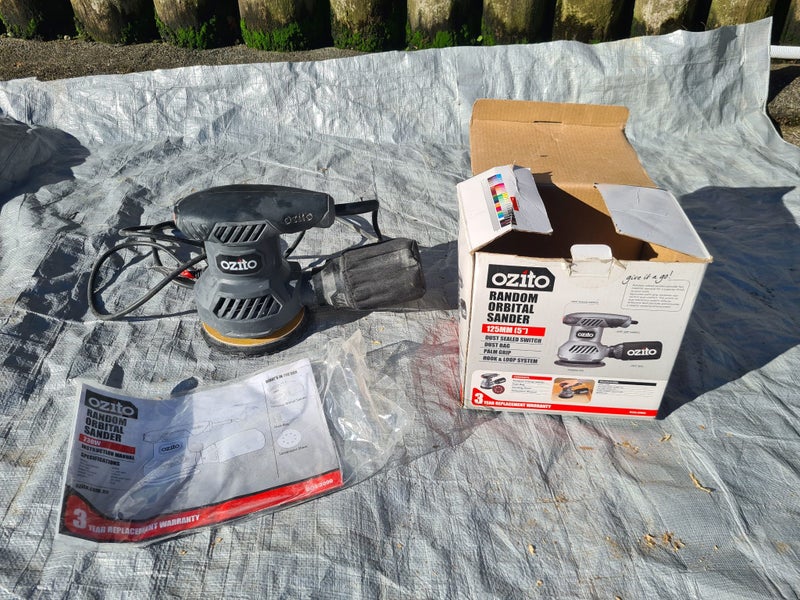 Ozito orbital sander Carousel 1