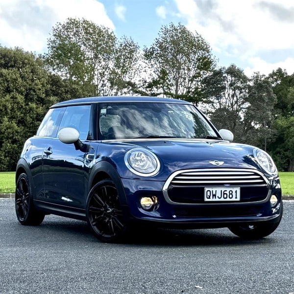 2015 MINI Hatch Cooper64141745652611110