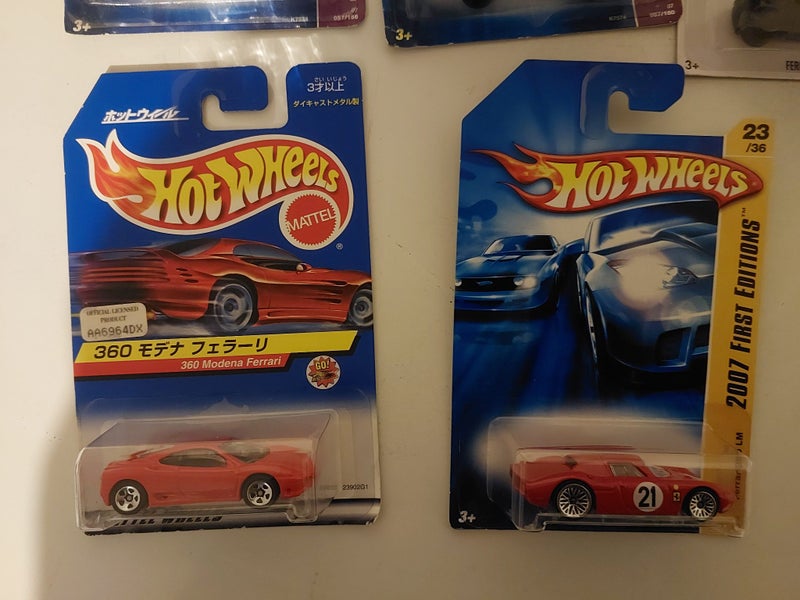* $1 RESERVE * HOT WHEELS FERRARI’S LONG CARDS (4X 2007- 1X 2013) Carousel 2