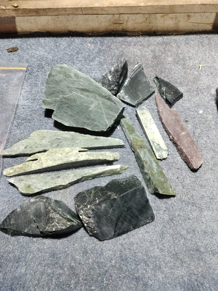 NZ Pounamu ( offcuts ) carvers stone #1 Carousel 1
