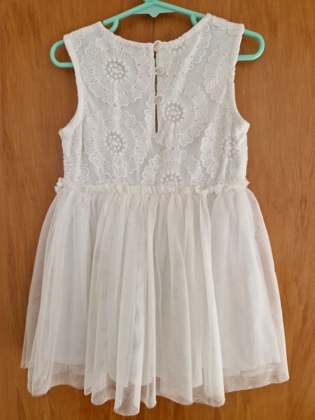 Flower Girl Dress - size 2-3 years Carousel 2