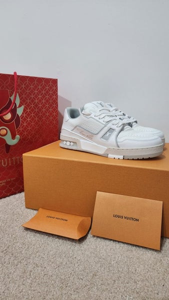 Louis Vuitton Sneaker 6.5 UK Mens (8.5-9 Womens) Carousel 1