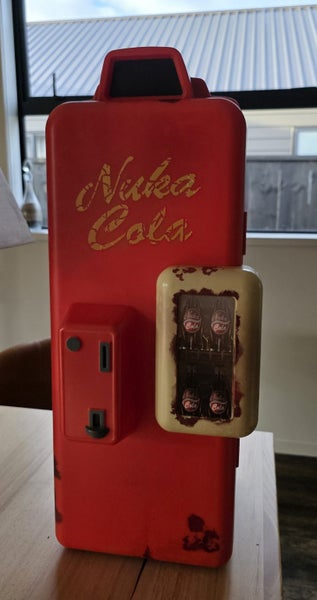 Fallout Nuka Cola mini fridge62979522742786111