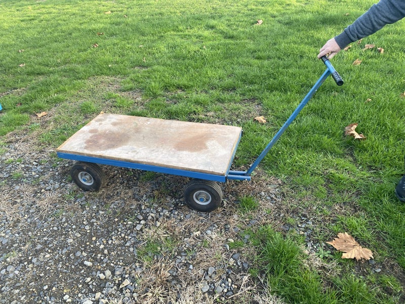 Trolley - metal frame $1 reserve Carousel 3
