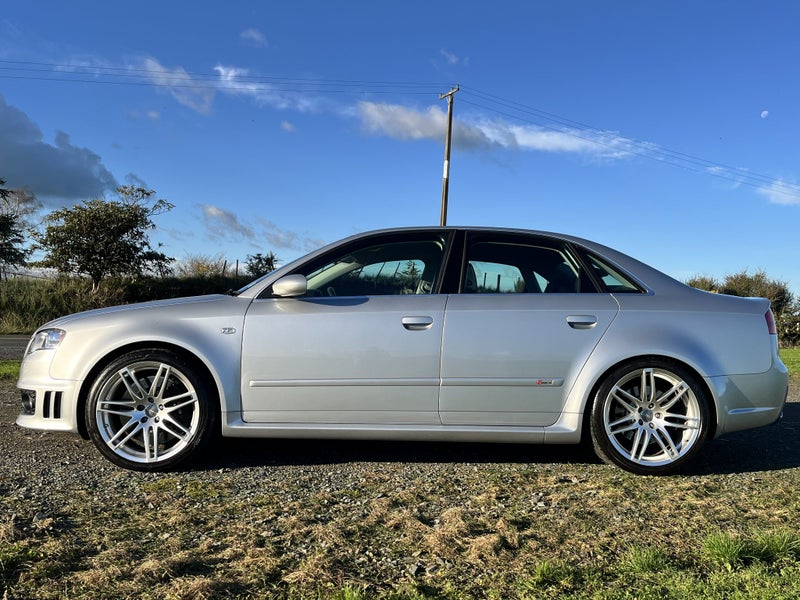 2006 Audi RS4 Quattro64322364026883112