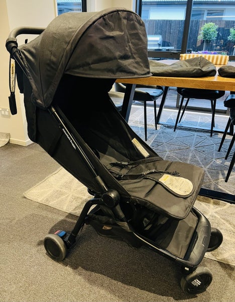 Mountain Buggy Nano (Plus Extras) Carousel 1