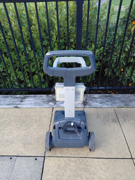 Maytronics dolphin active X6 robotic Pool cleaner62946200681985112