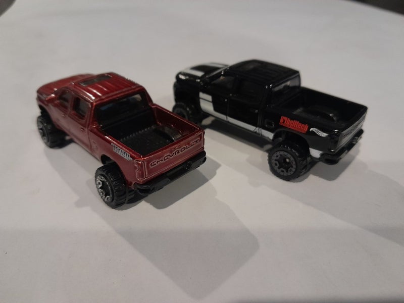 2019 Chevy Silverado Trail Boss LT x2 $1 Reserve Carousel 3