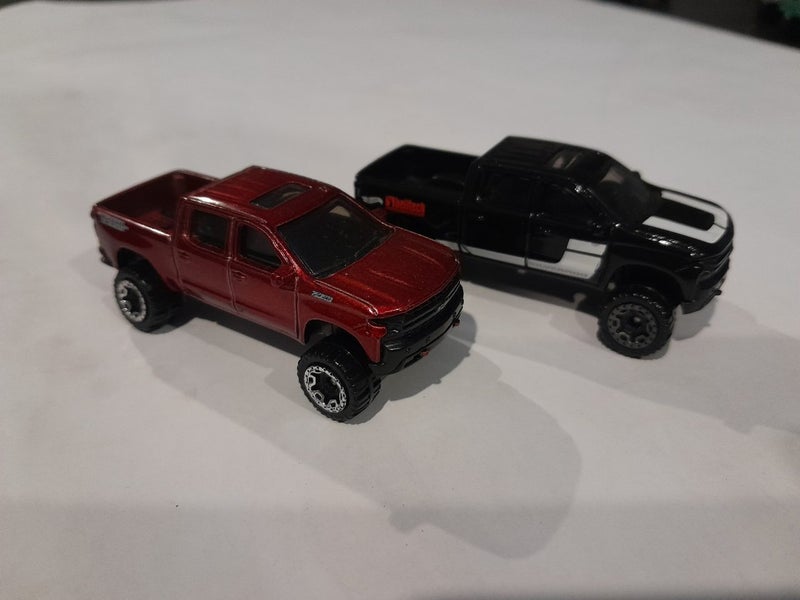 2019 Chevy Silverado Trail Boss LT x2 $1 Reserve Carousel 1