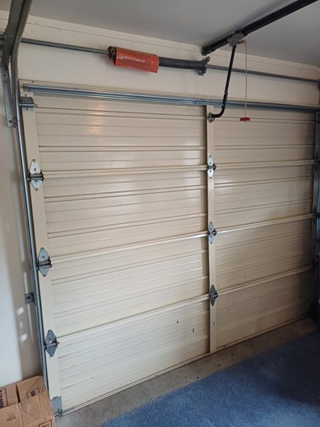 Garage door Carousel 1