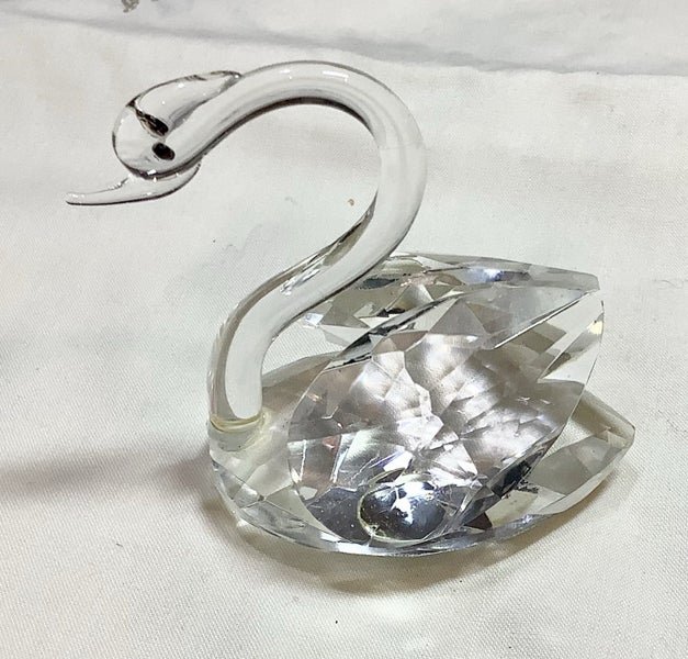 Lovely Crystal Swan62863238243329113