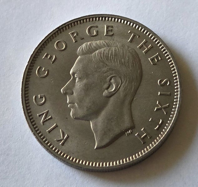 NEW ZEALAND FLORIN COIN 1948, EF!, $1 RES!! Carousel 2