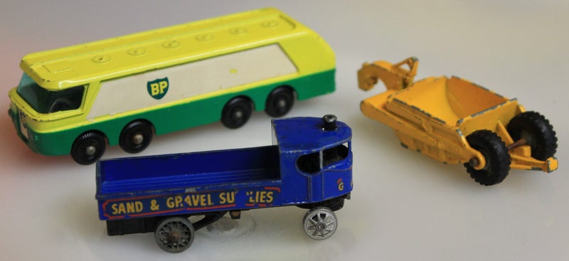 Matchbox Major Pack BP Autotanker & Steam Wagon + Carousel 1