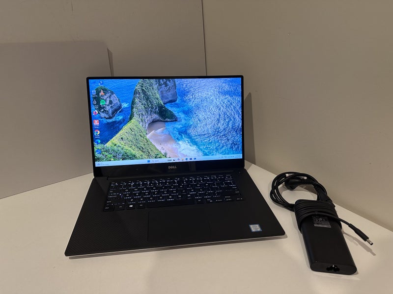 Dell XPS 15 9550 Core i7 16GB 512GB SSD NVMe - 4K TouchScreen - NVIDIA GTX 960M62864729078017114