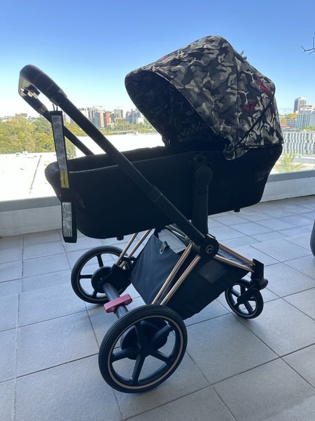 Cybex e-Priam Pram and bassinet (limited edition)62854320714755114