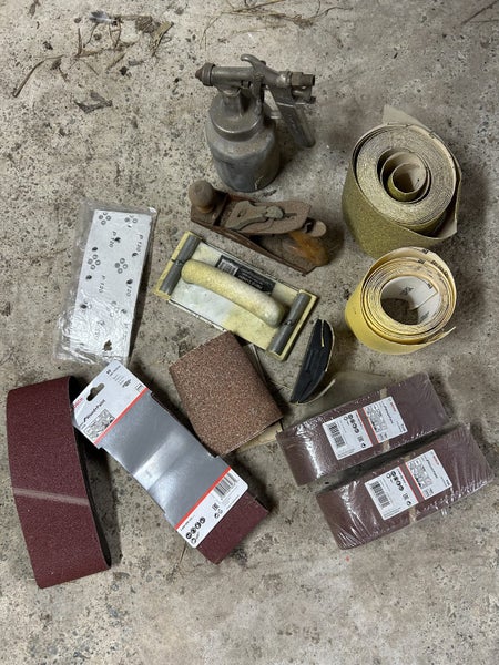 Misc sandpaper bits n bobs tools Carousel 1