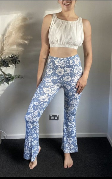 $1 Reserve Ghanda Floral Flares Sz 8 Carousel 3