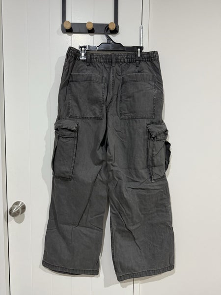 ***$1 Reserve GU (Uniqlo Sister Brand) 08 Dark Gray Denim Wide Cargo Pants L*** Carousel 2