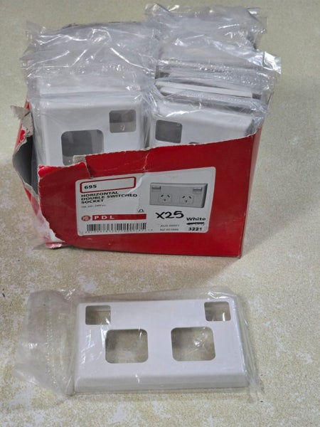 Bulk Horizontal doubled switch socket covers $1 reserve Carousel 6