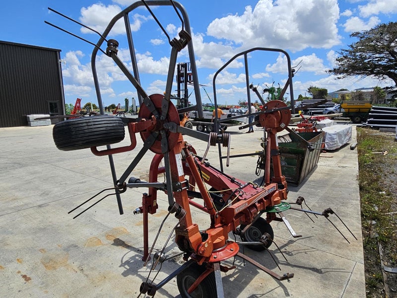 Used Sitrix Hay Tedder 5.2m (11995+gst) Carousel 2