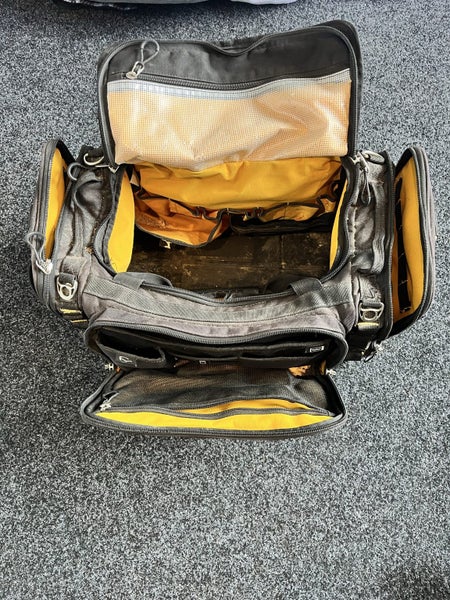 DEWALT TOUGHSYSTEM 2.0 Duffle Tool Bag Carousel 2
